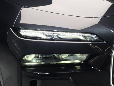 2025 BMW 7 SERIES 照片 9