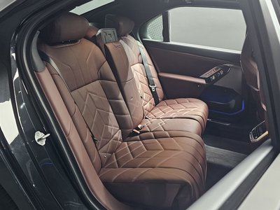 2025 BMW 7 SERIES 缩略图 17