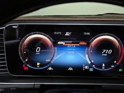 MERCEDES-BENZ GLE - 8