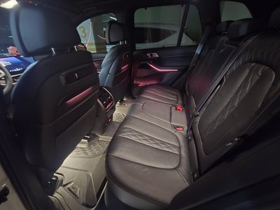 صورة 2 لـ 2025 BMW X5