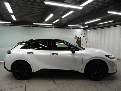 TOYOTA CROWN SPORT - 9