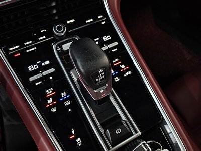 PORSCHE PANAMERA - 9