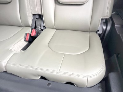 2021 LAND Rover DEFENDER thumbnail 37