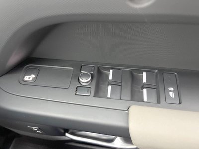 2021 LAND Rover DEFENDER thumbnail 49