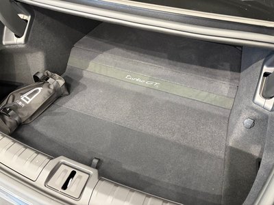 2025 Porsche TAYCAN — миниатюра 12