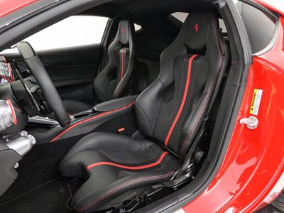 FERRARI 812 SUPERFAST - 4
