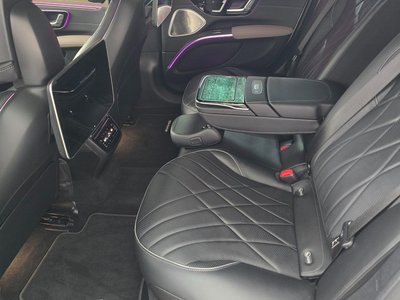 MERCEDES-BENZ EQS - 8