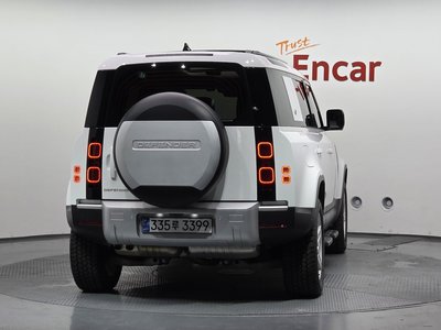 2024 LAND Rover DEFENDER photo 3