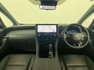 TOYOTA ALPHARD - 2