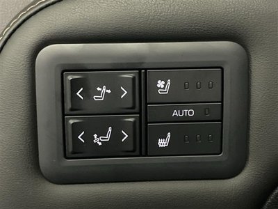 TOYOTA ALPHARD - 9