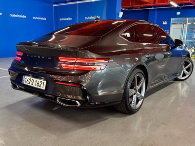 GENESIS G80 (RG3) - 2