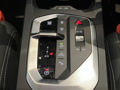 صورة مصغرة 34 لـ 2025 BMW 1 SERIES