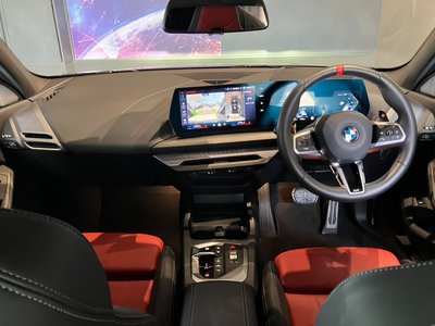 صورة مصغرة 13 لـ 2025 BMW 1 SERIES