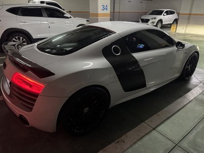 AUDI R8 - 10