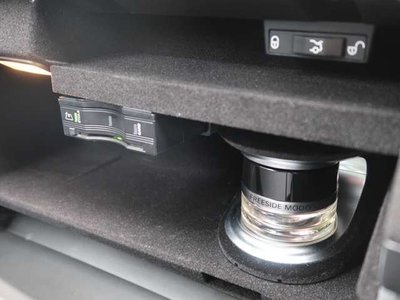 MERCEDES-BENZ C-CLASS AMG - 6