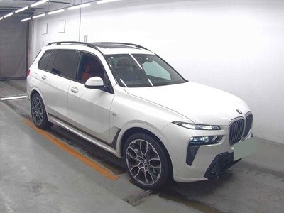 2023 BMW X7 照片 1
