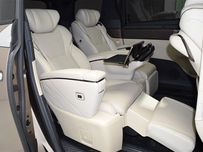 2025 Toyota ALPHARD thumbnail 34
