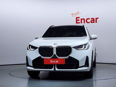 2025 BMW X3 照片 2