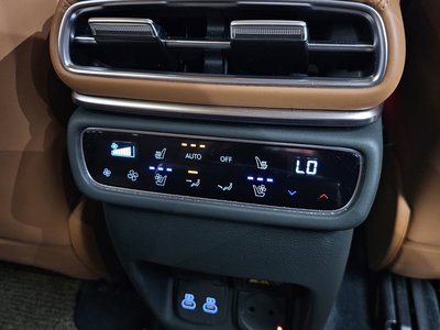 صورة مصغرة 27 لـ 2024 Genesis GV80