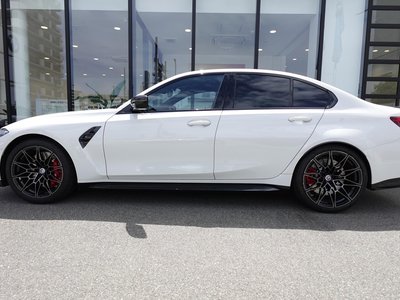 BMW M3 SEDAN - 8