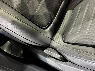 MERCEDES-BENZ GLC - 8