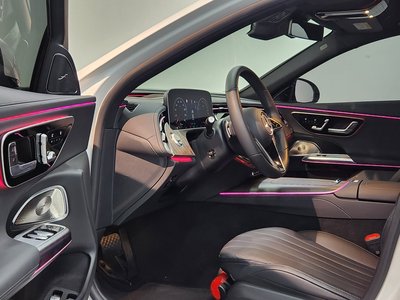 MERCEDES-BENZ E-CLASS - 10