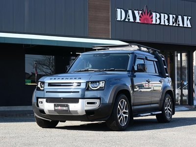 LAND ROVER DEFENDER - 1