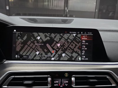 2021 BMW X5 — миниатюра 20