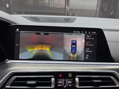 2021 BMW X5 — миниатюра 21