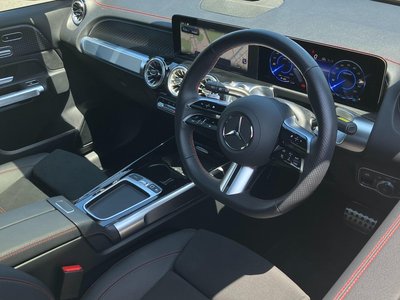 صورة 7 لـ 2025 Mercedes-BENZ EQB