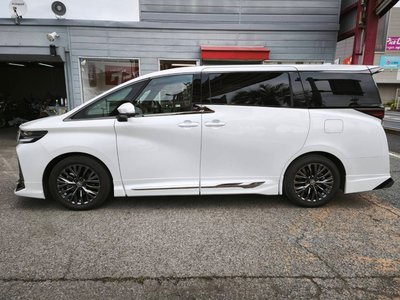 TOYOTA VELLFIRE - 8