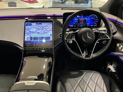 MERCEDES-BENZ EQS - 9