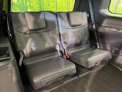 2025 Toyota LAND CRUISER 250 — миниатюра 11