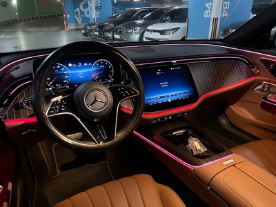 MERCEDES-BENZ E-CLASS - 8
