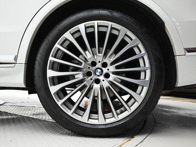 BMW X7 - 6