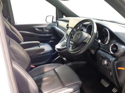 2023 Mercedes-BENZ V-CLASS — миниатюра 18