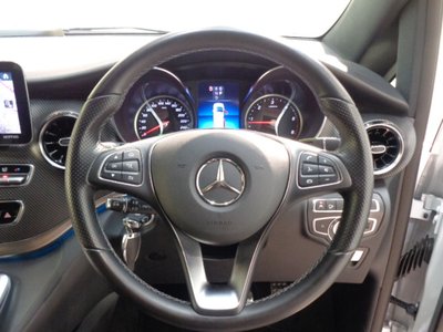2023 Mercedes-BENZ V-CLASS — миниатюра 33