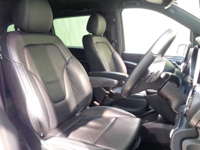 2023 Mercedes-BENZ V-CLASS — миниатюра 19