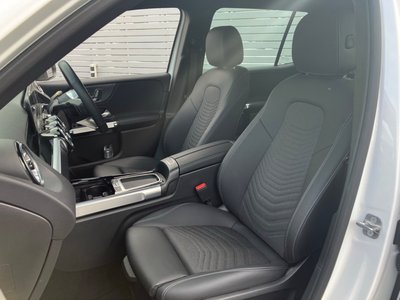 MERCEDES-BENZ GLB - 9