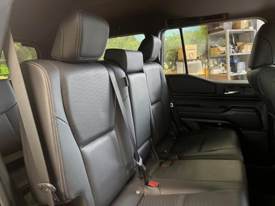 TOYOTA LAND CRUISER 250 - 8