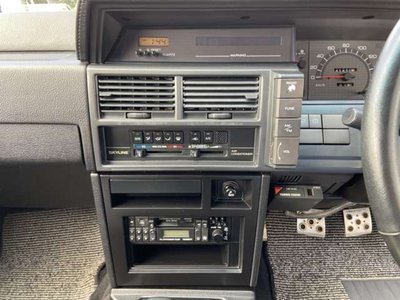 1988 Nissan SKYLINE COUPE 缩略图 27