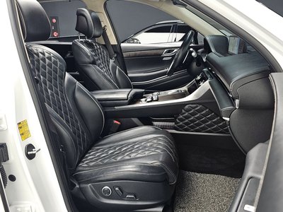 GENESIS GV80 - 10
