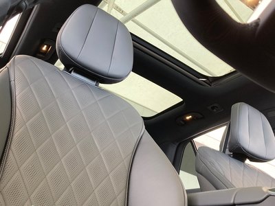 MERCEDES-BENZ E-CLASS - 8