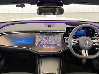 MERCEDES-BENZ E-CLASS - 6