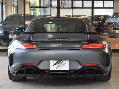 MERCEDES-BENZ GT AMG - 7