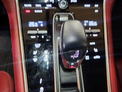 PORSCHE PANAMERA - 10