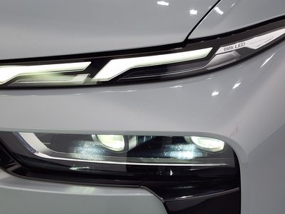 2024 BMW X7 photo 9