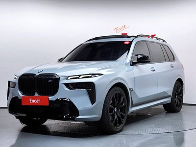 2024 BMW X7 photo 1