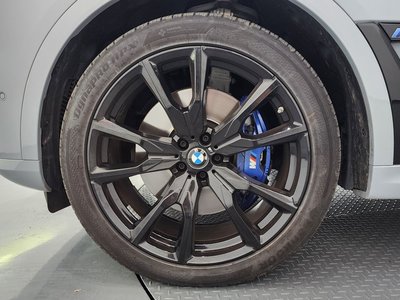 2024 BMW X7 photo 6