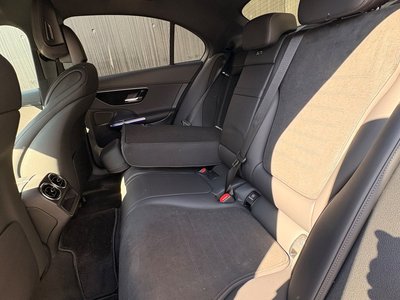 2025 MERCEDES-BENZ C-CLASS — миниатюра 36